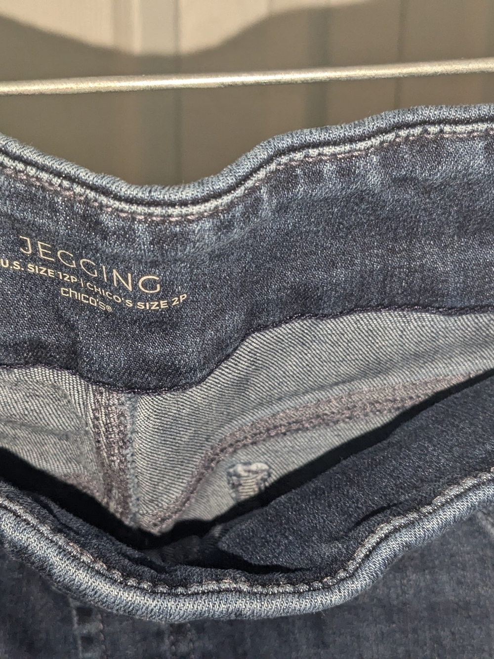 (NWT) Chico's Dark Wash Jeggings - Navy Blue